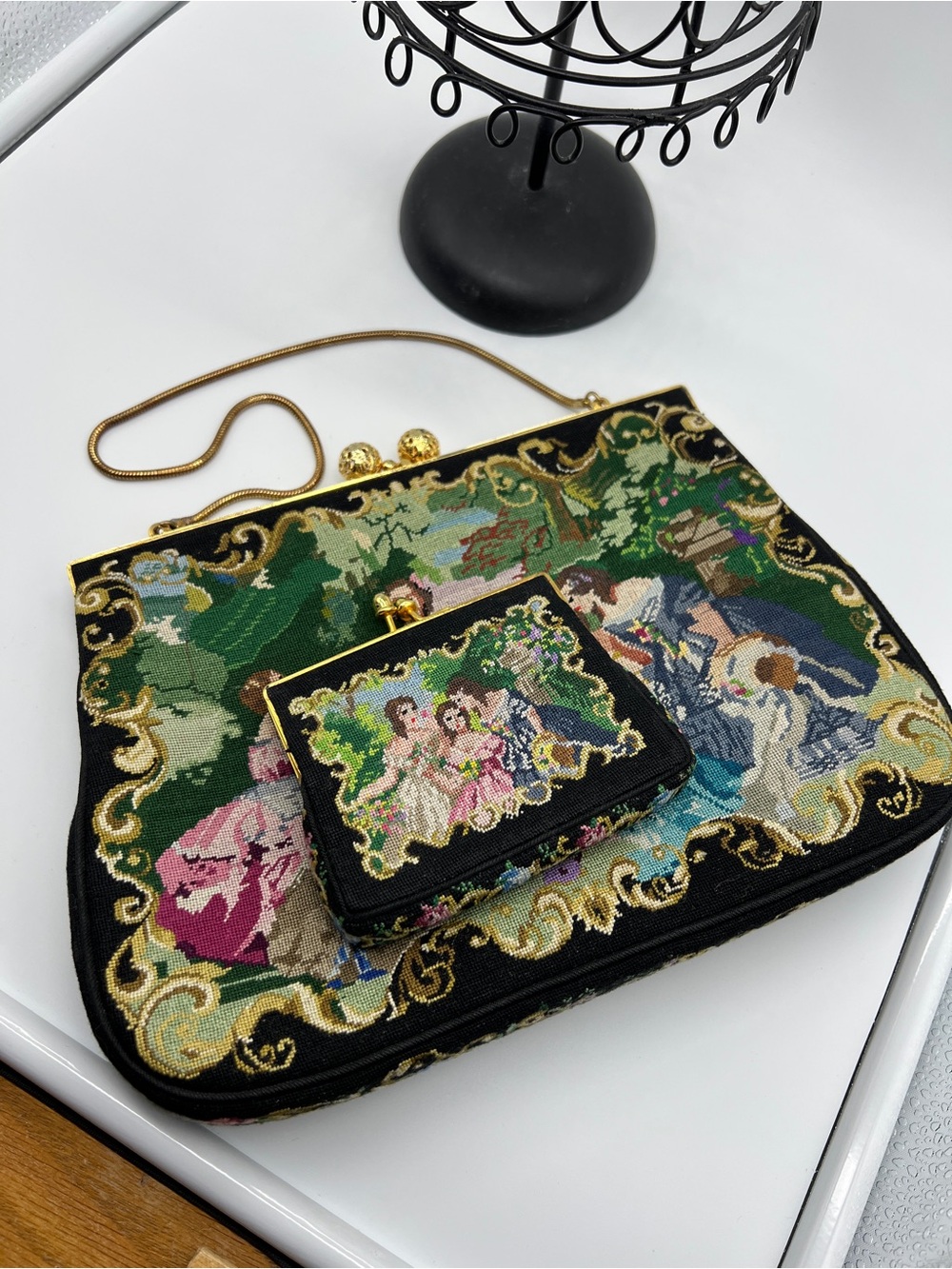 Vintage Tapestry Handbag & Matching Coin Purse Kiss Lock Gold Tone Chain - Picture 10 of 11